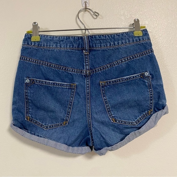 PILCRO Shorts Women’s Size 25 Blue denim Mid Rise Short Shorts - Picture 4 of 14